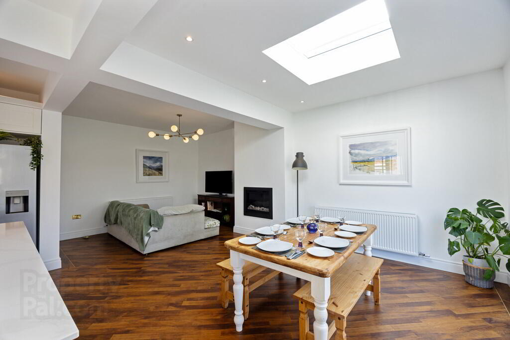 183 Upper Newtownards Road 9 of 31