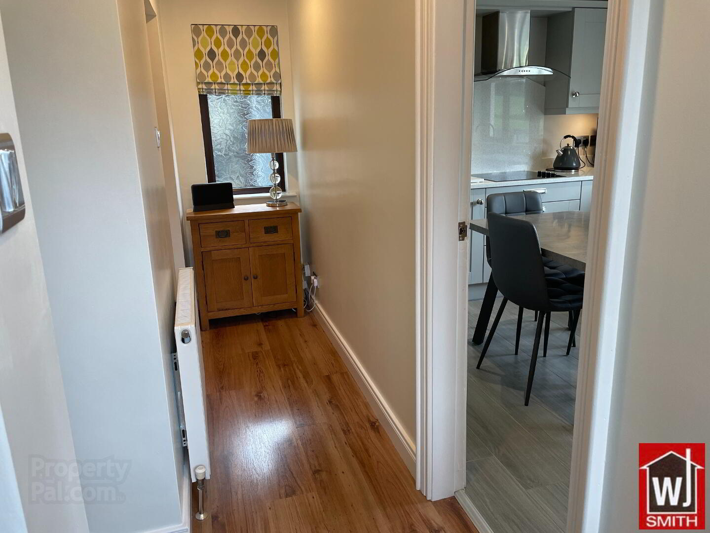 8 Douglas Road 10 of 43