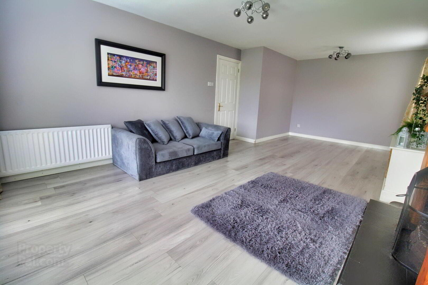 18 Lord Wardens Green 9 of 20