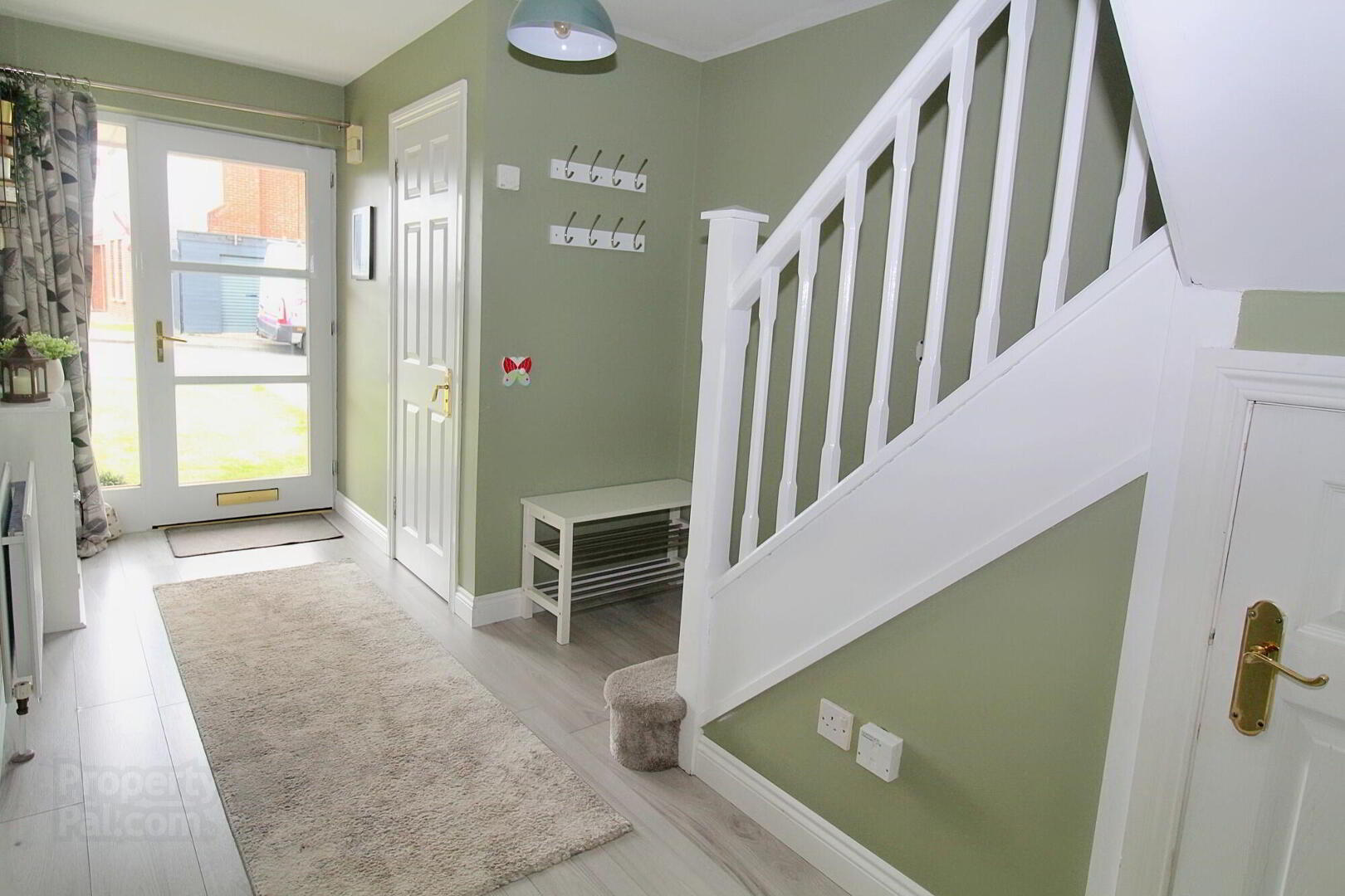 18 Lord Wardens Green 4 of 20