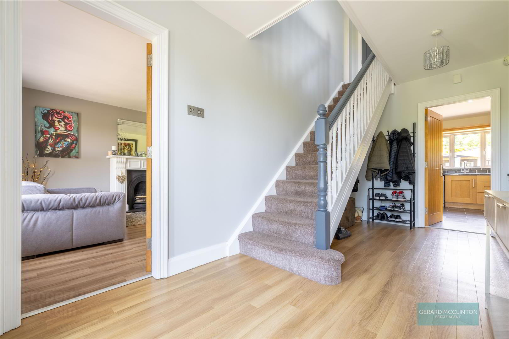11a Chapel Road 10 of 55