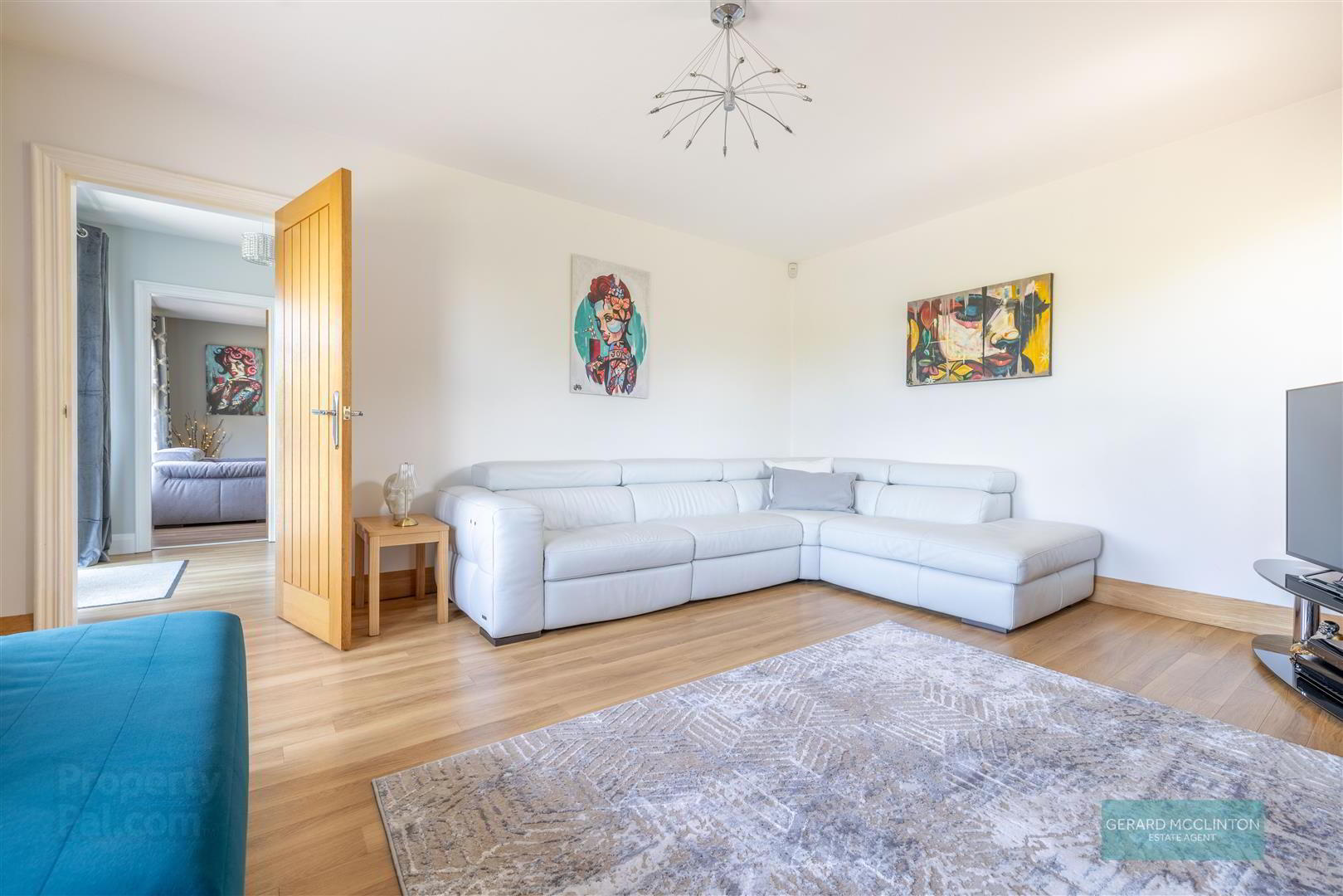 11a Chapel Road 13 of 55
