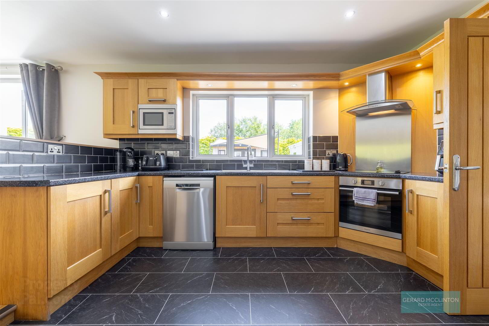 11a Chapel Road 20 of 55