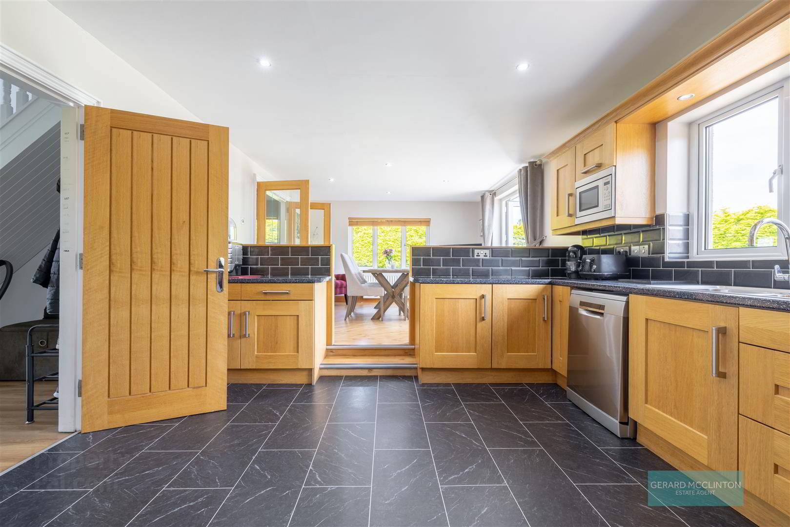 11a Chapel Road 22 of 55
