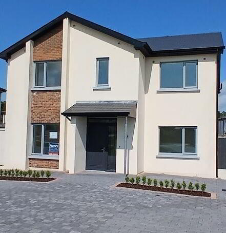 11 Fermoyle Manor 1 of 19
