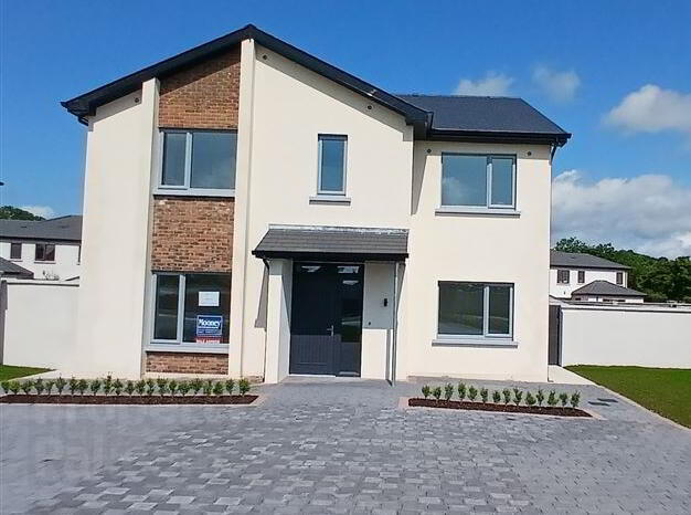 11 Fermoyle Manor 3 of 19