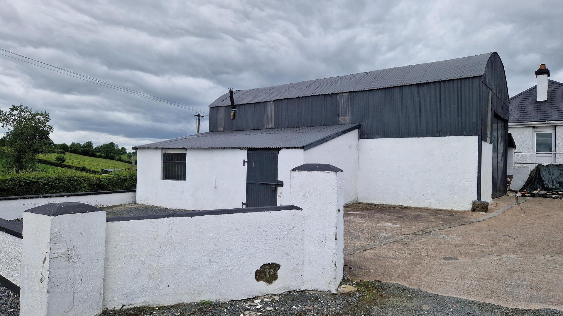 property description image