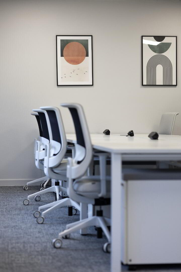 Formation Works, Edgewater, Suite G 1 of 10