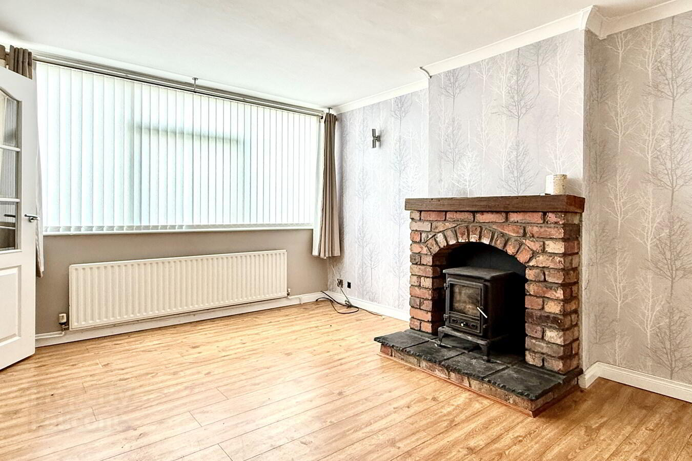 24 Rosemount Avenue 5 of 18