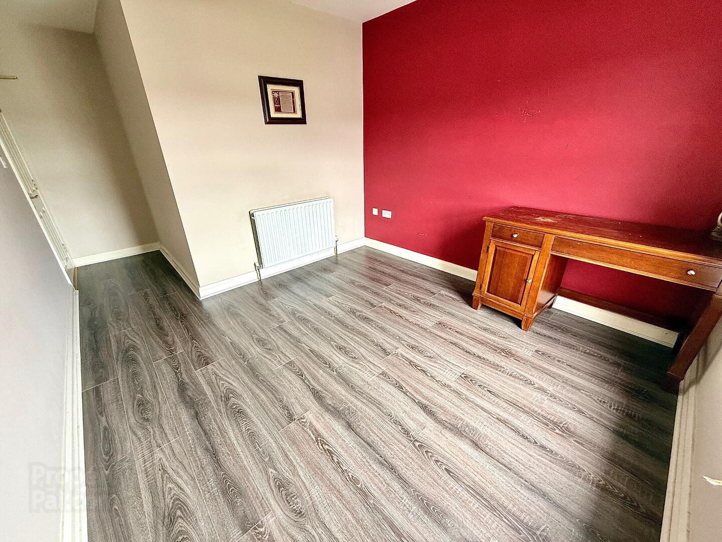 38 Waterfoot Park 30 of 36
