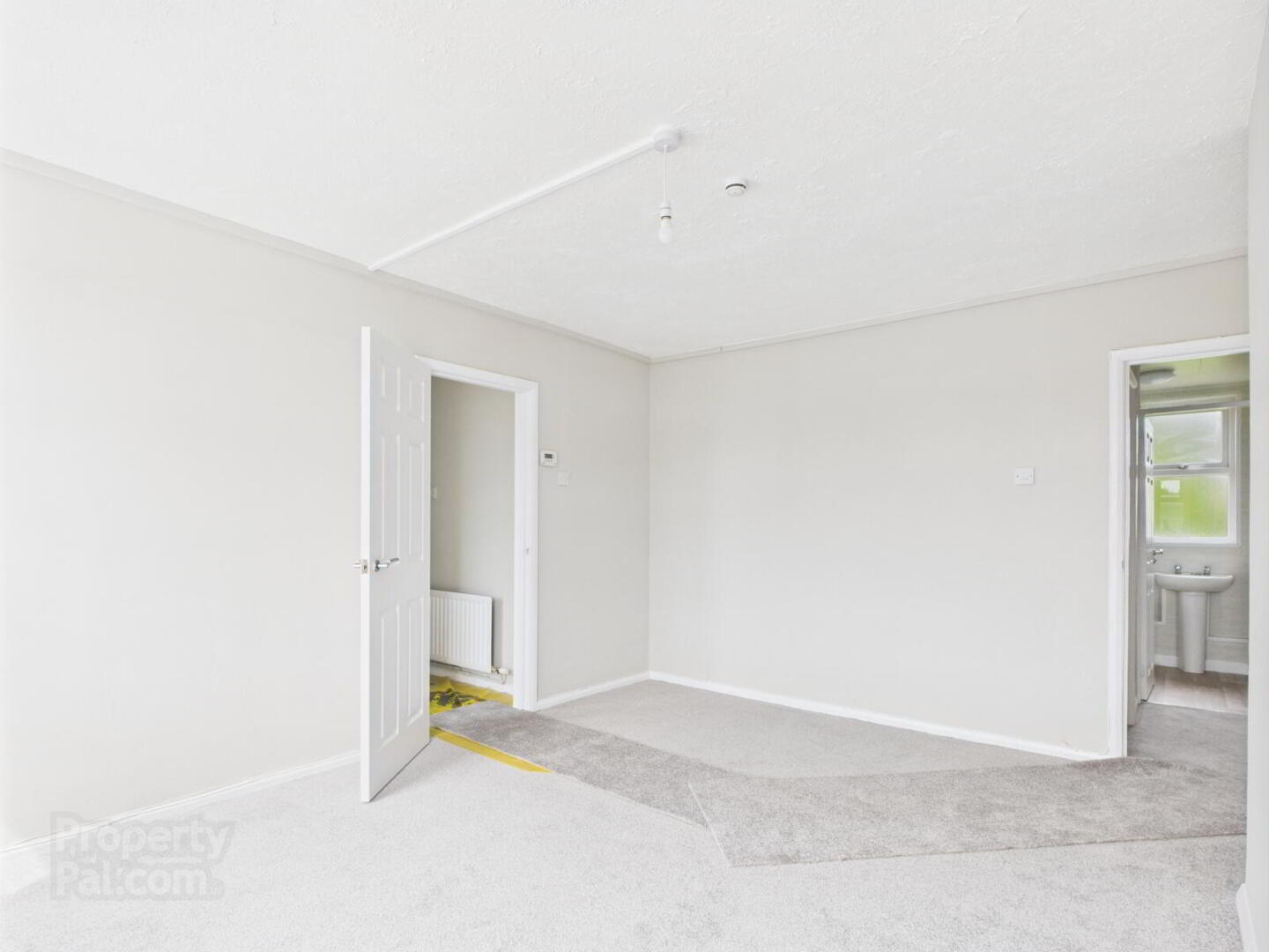 26b Abbots Cross, Newtownabbey 3 of 15