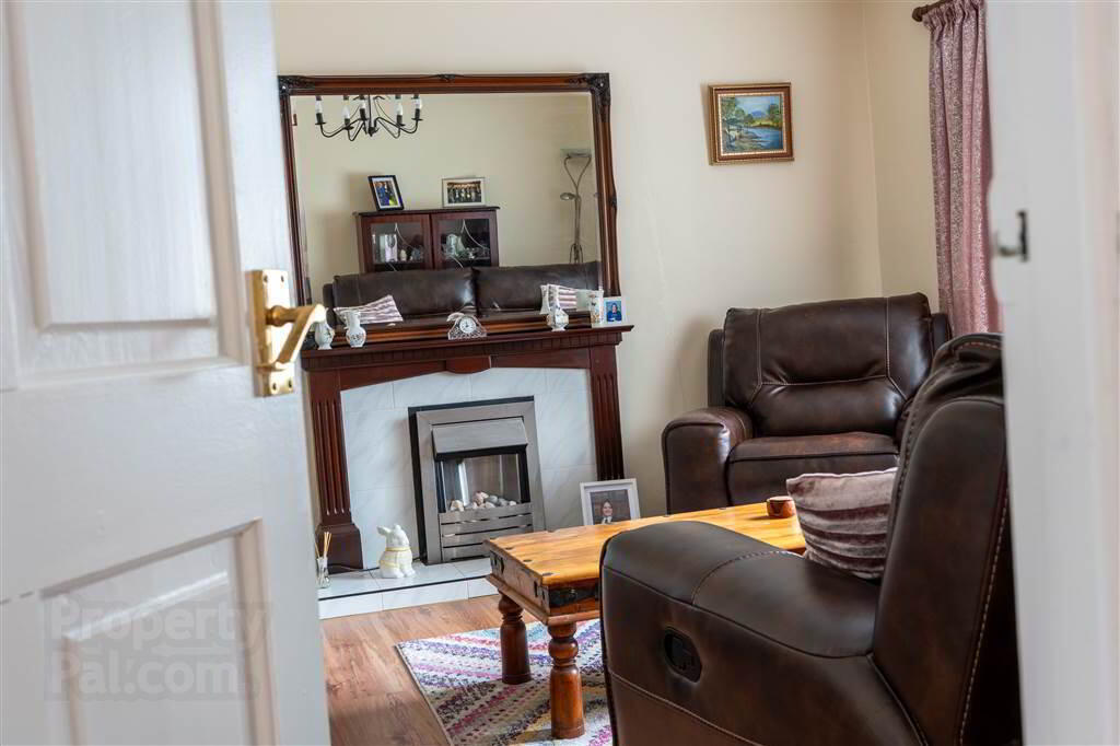 29 Grangegorm Drive 5 of 33