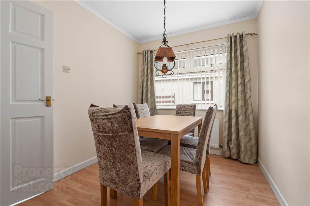 29 Grangegorm Drive 15 of 33