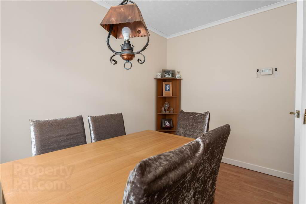 29 Grangegorm Drive 16 of 33
