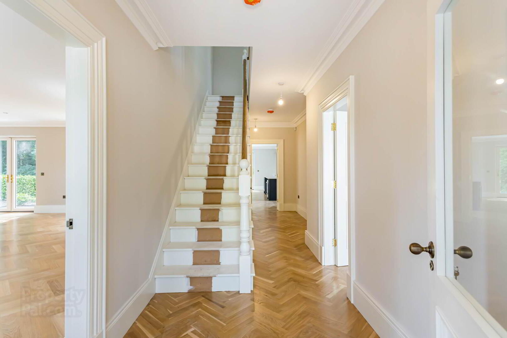 110 Shore Road 8 of 47