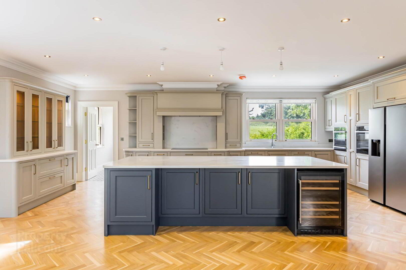 110 Shore Road 14 of 47