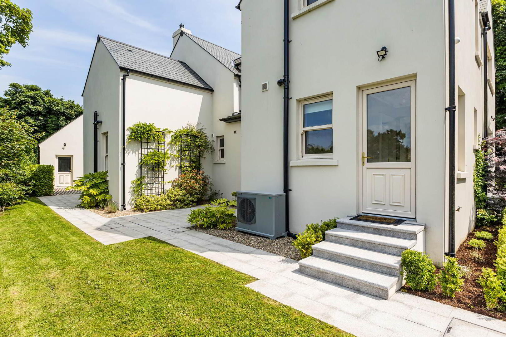 110 Shore Road 44 of 47