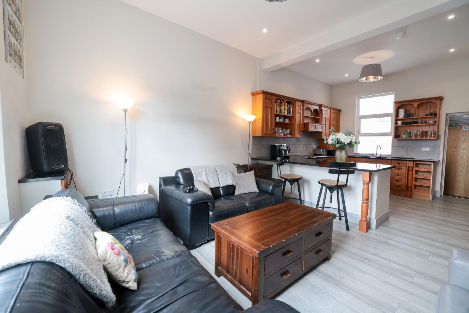 Serviced Accomodation, 16 Rugby Road 12 of 47
