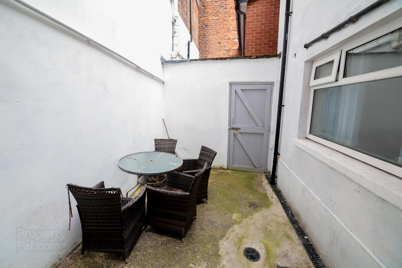 Serviced Accomodation, 16 Rugby Road 19 of 47
