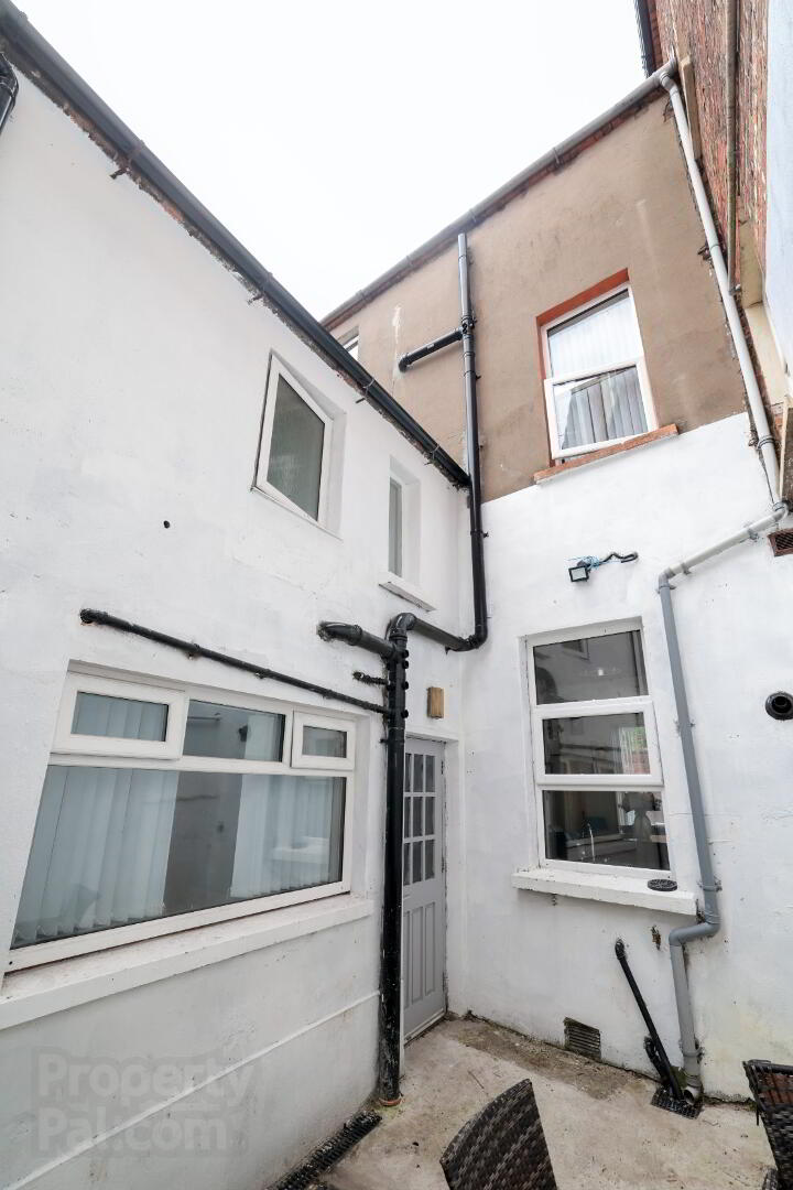 Serviced Accomodation, 16 Rugby Road 21 of 47
