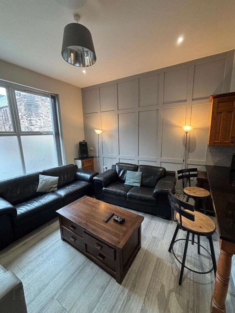 Serviced Accomodation, 16 Rugby Road 13 of 49