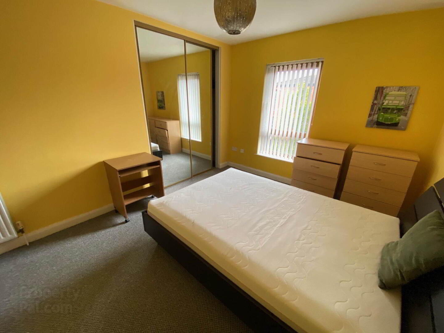 Apt 6 32, Chatsworth Street 8 of 12