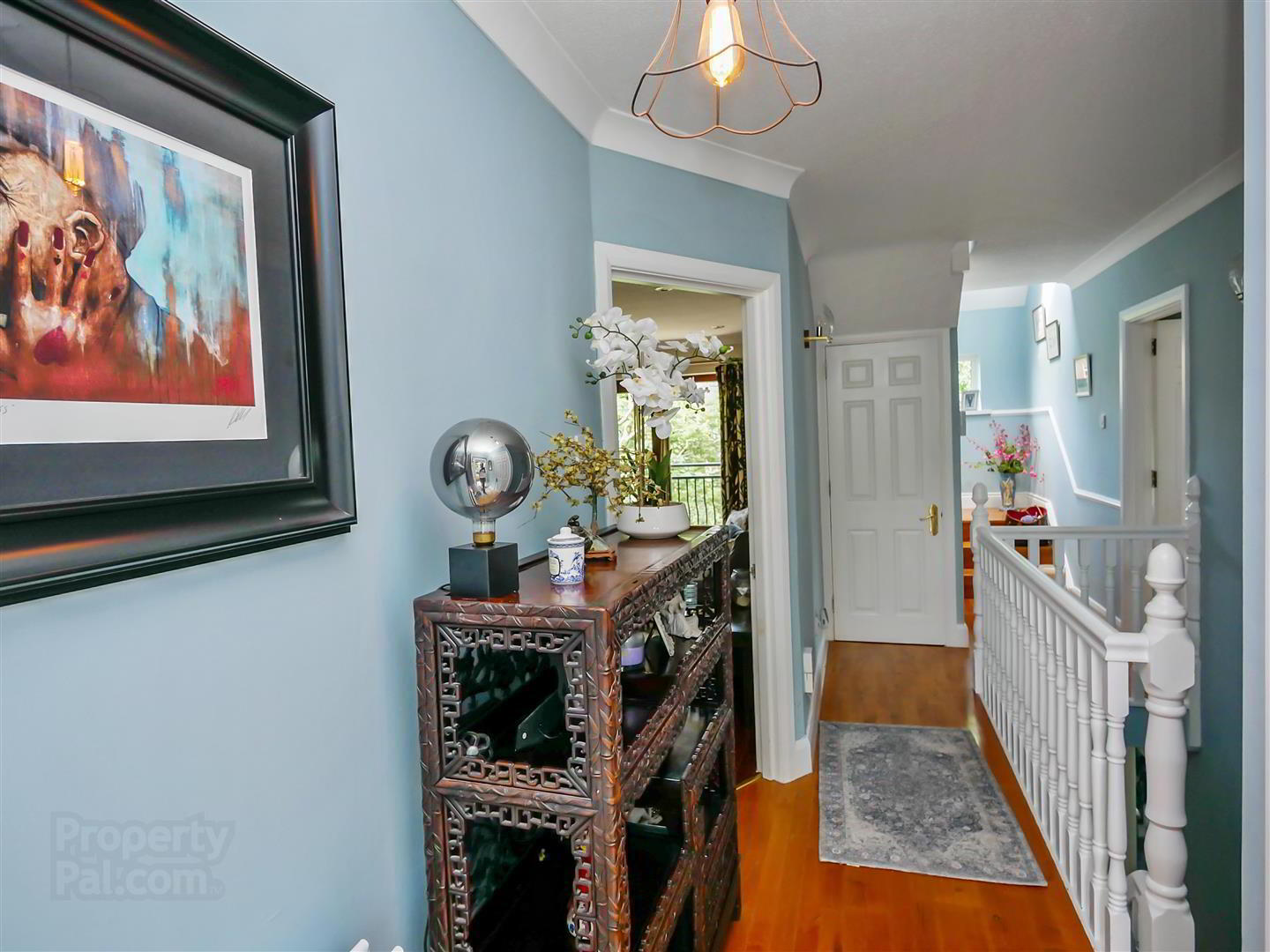 39 Beechwood Grove 3 of 33