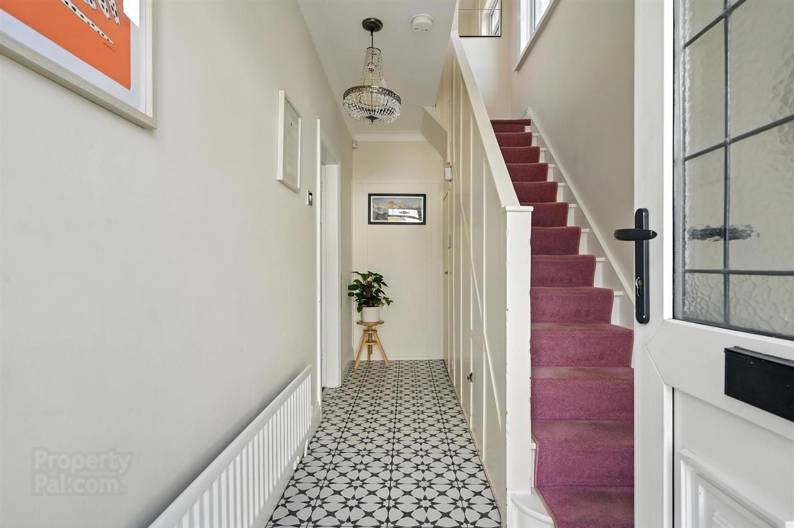 24 Locksley Gardens 3 of 22