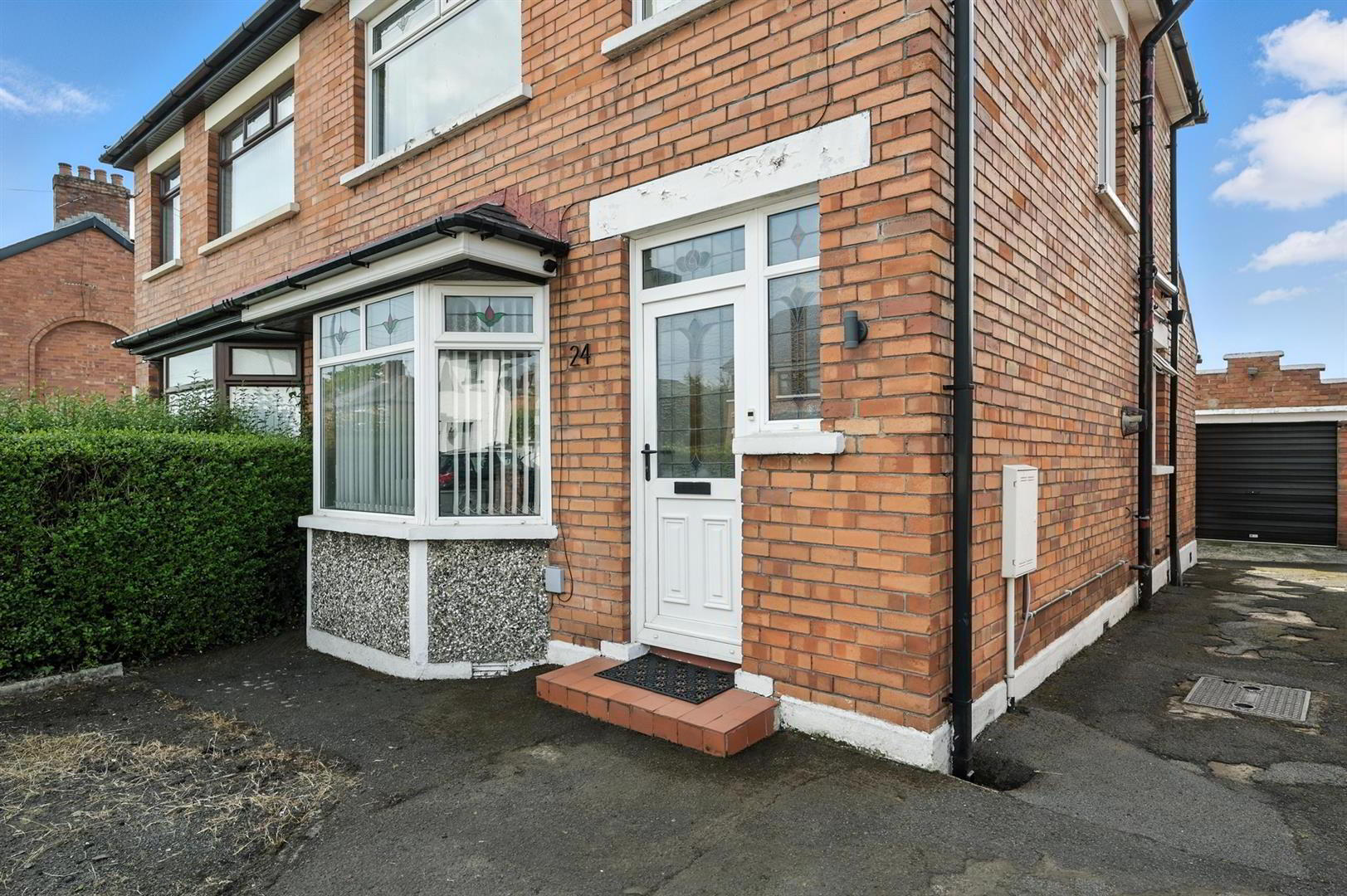 property description image
