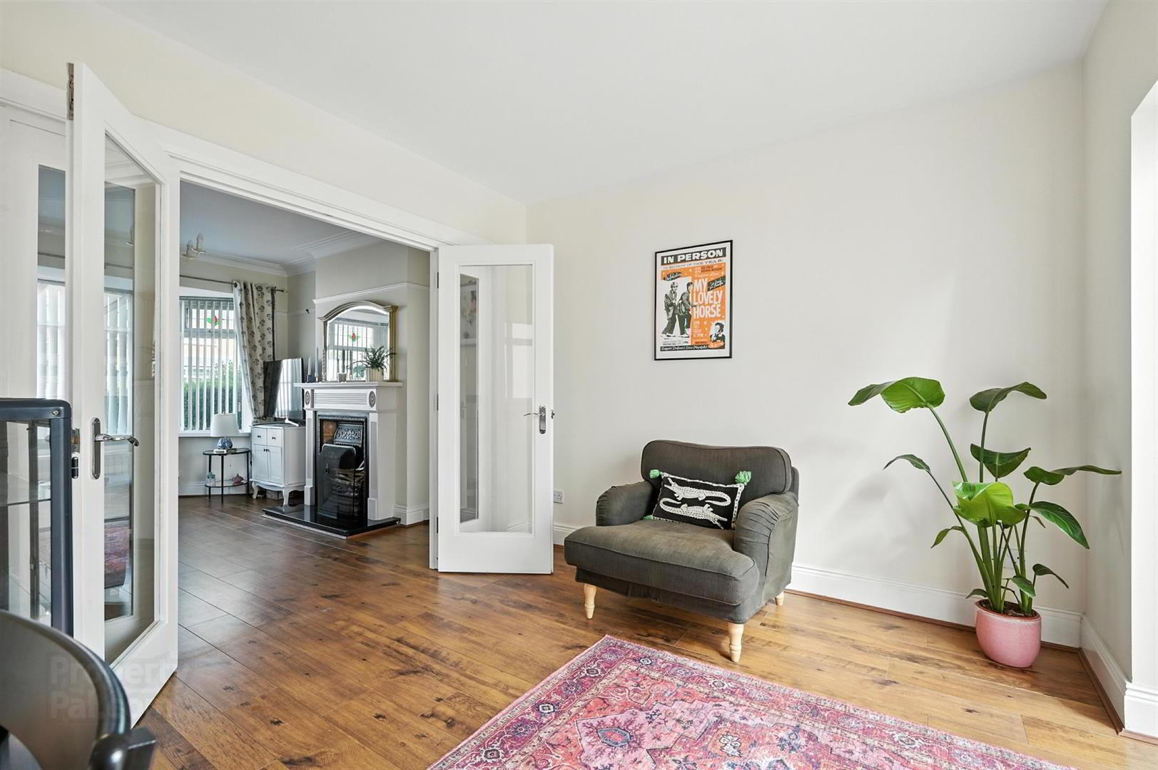 24 Locksley Gardens 10 of 22