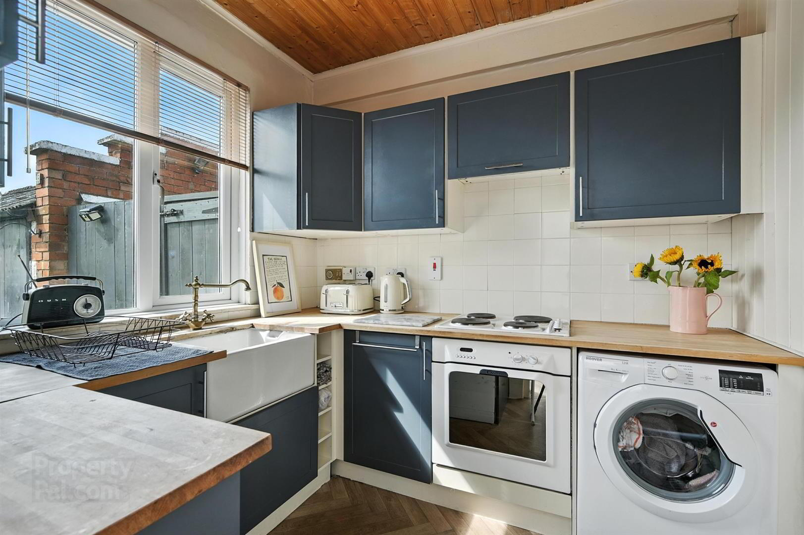 24 Locksley Gardens 13 of 22