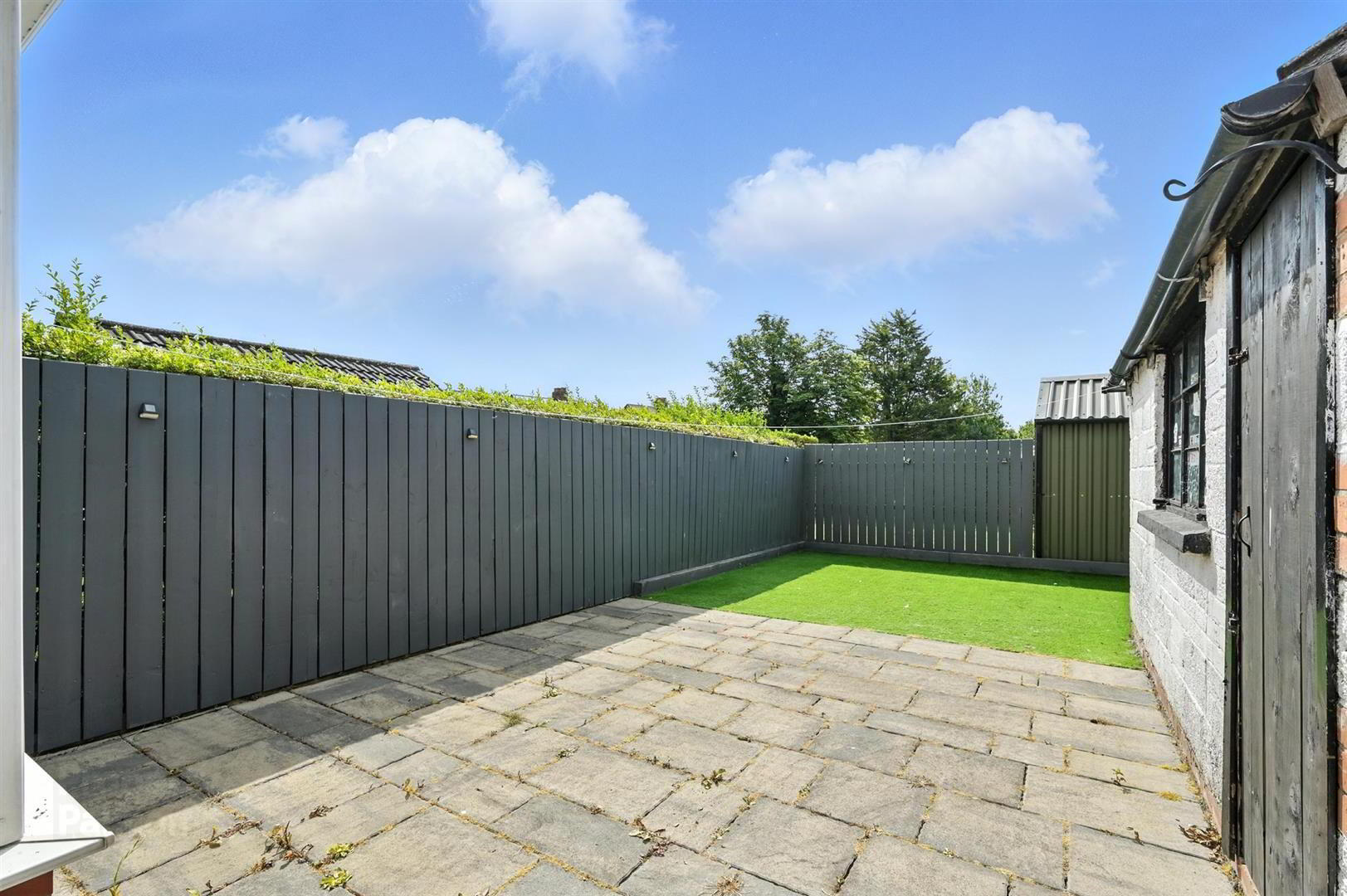 24 Locksley Gardens 20 of 22
