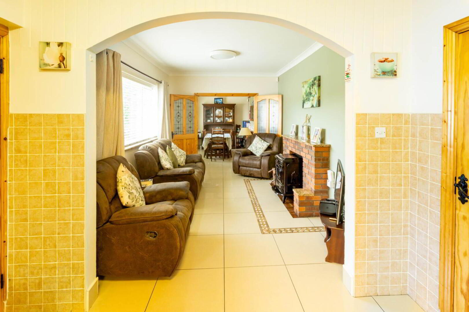 Bungalow, On 0.66 Acres 13 of 37