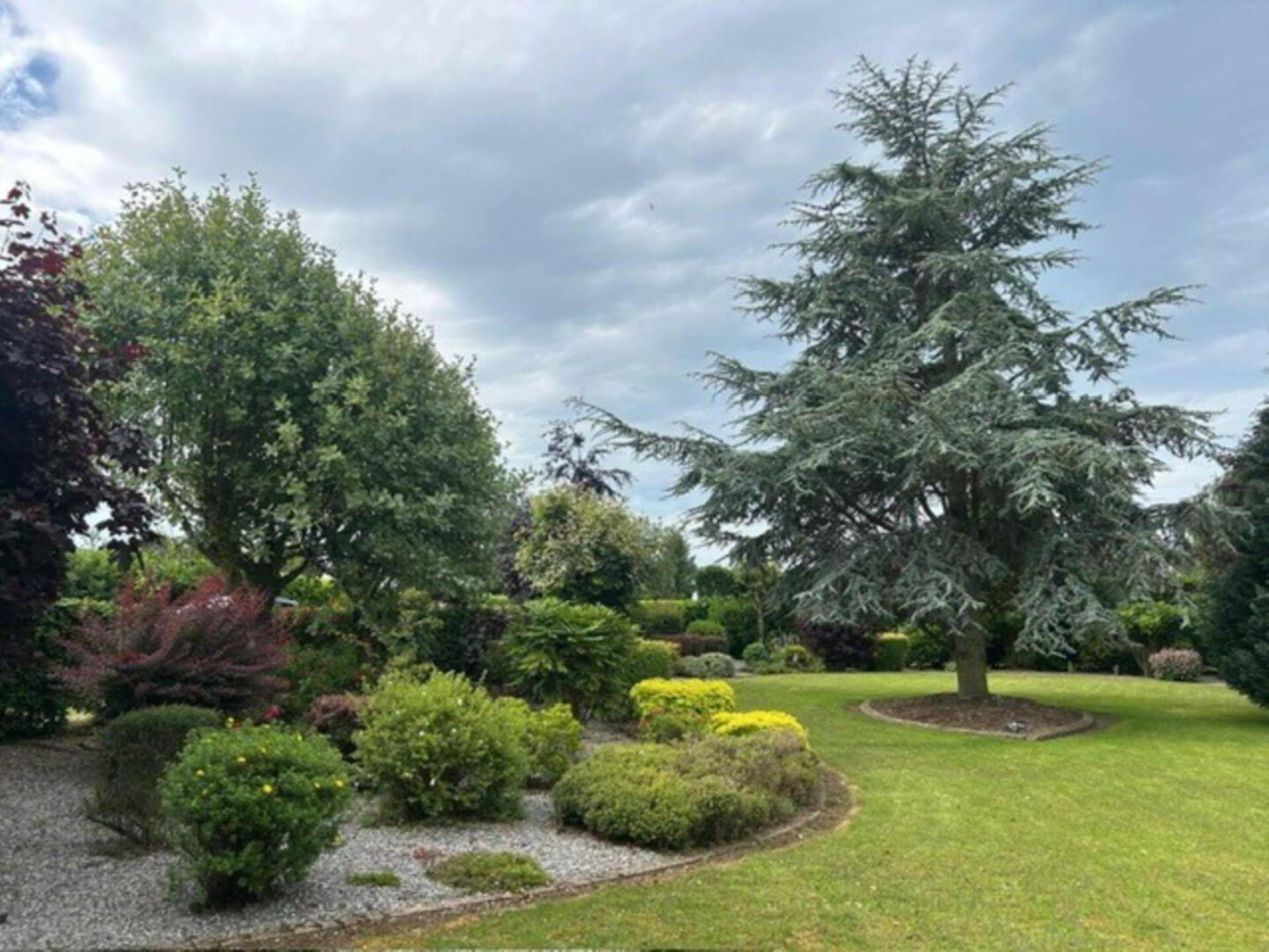 Bungalow, On 0.66 Acres 36 of 37
