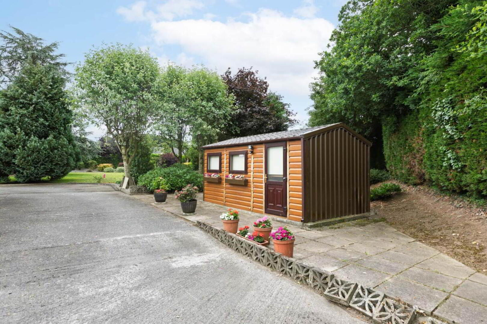 Bungalow, On 0.66 Acres 35 of 37