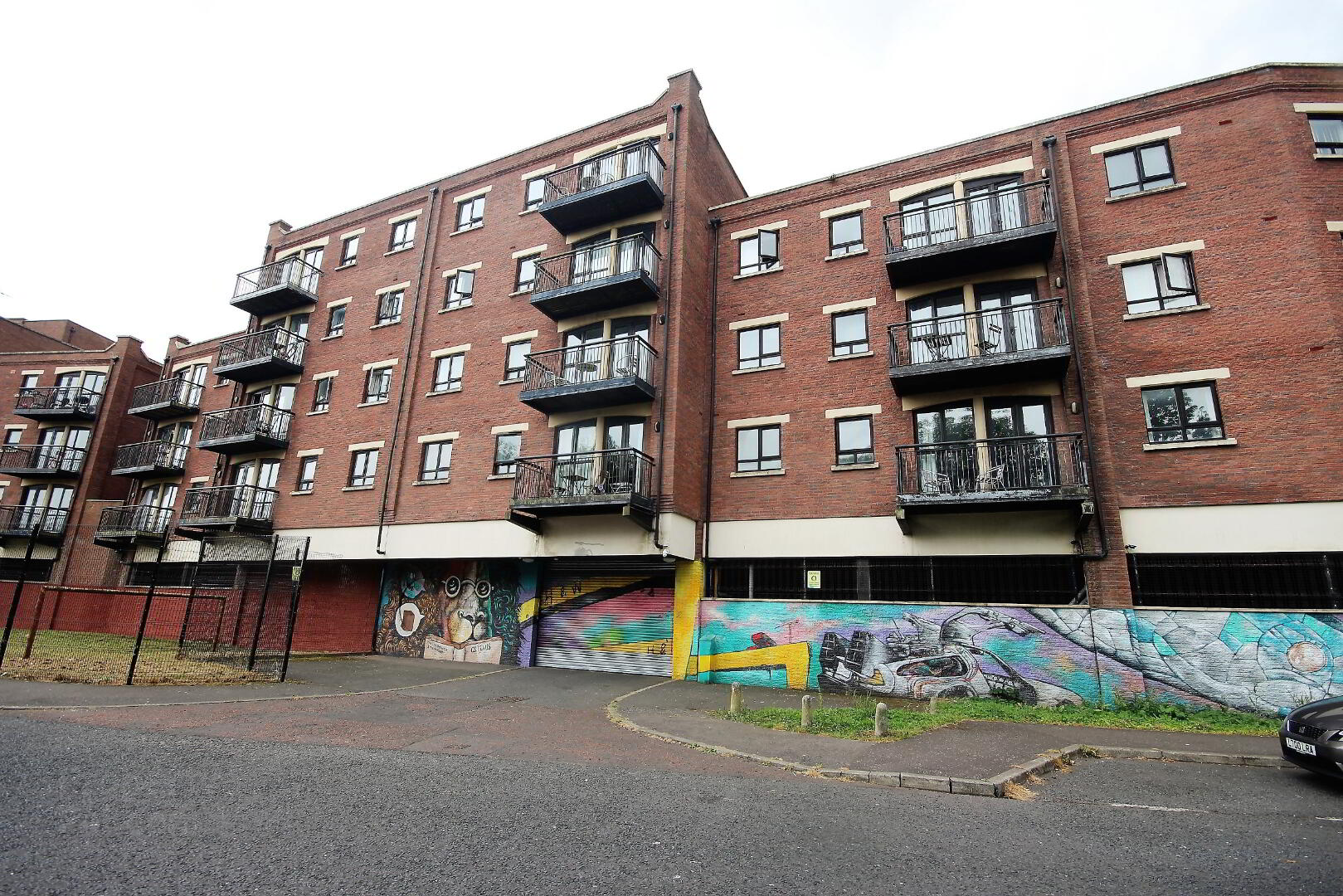 Cromwell Court, 49 Cromwell Road 1 of 15