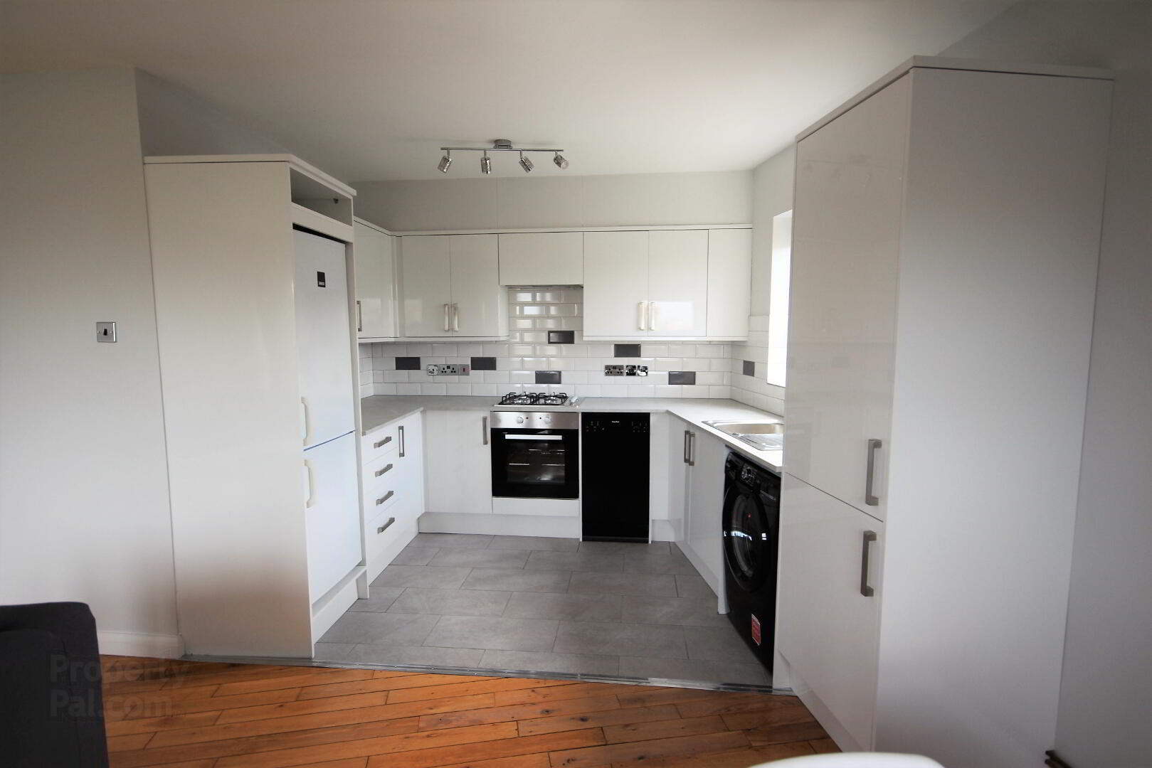 Cromwell Court, 49 Cromwell Road 5 of 15