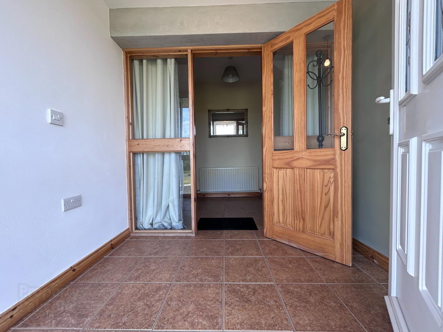 83 Mayogall Road 4 of 34