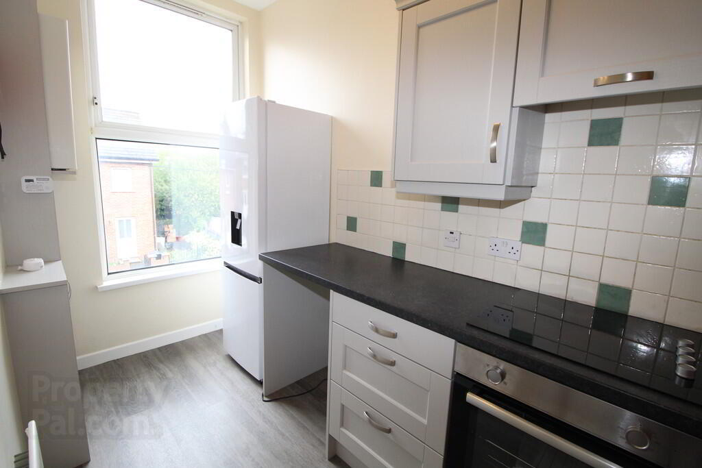 Flat 2, 30 Kansas Avenue 9 of 14