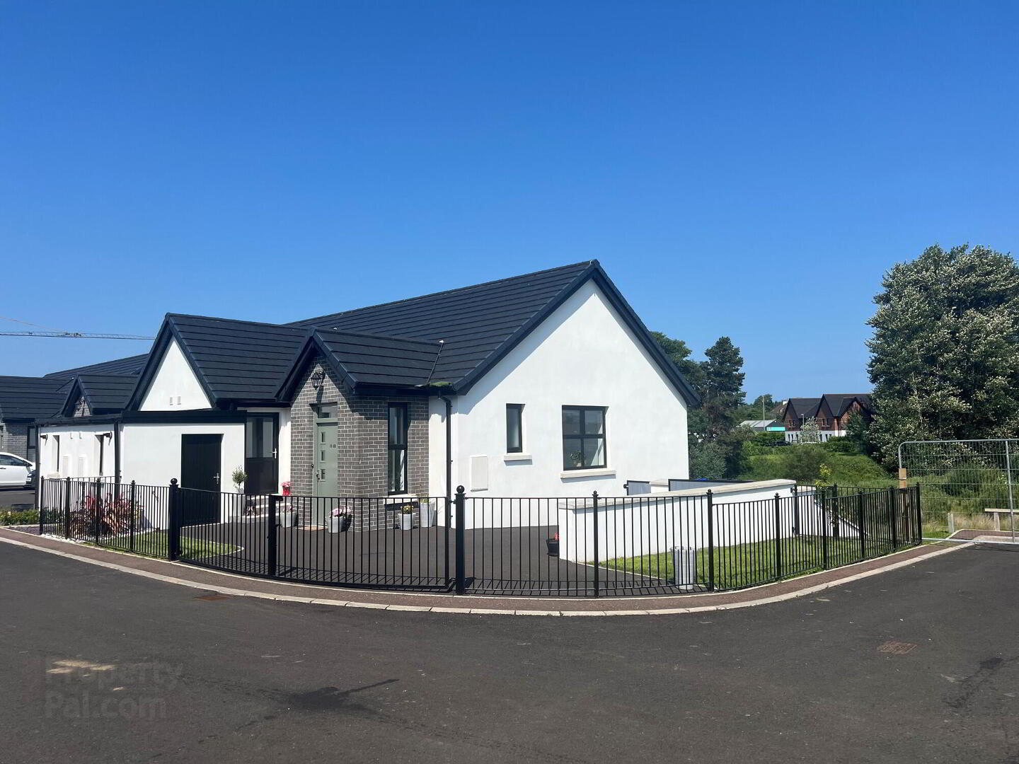 property description image