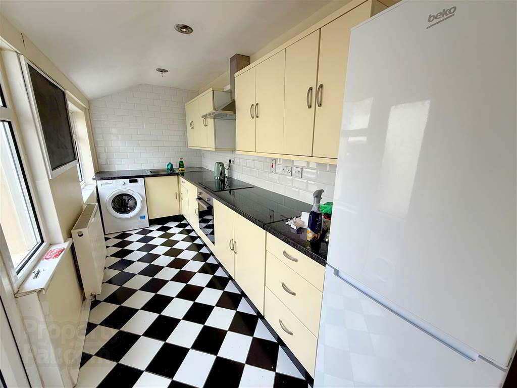 35 Oberon Street 5 of 10