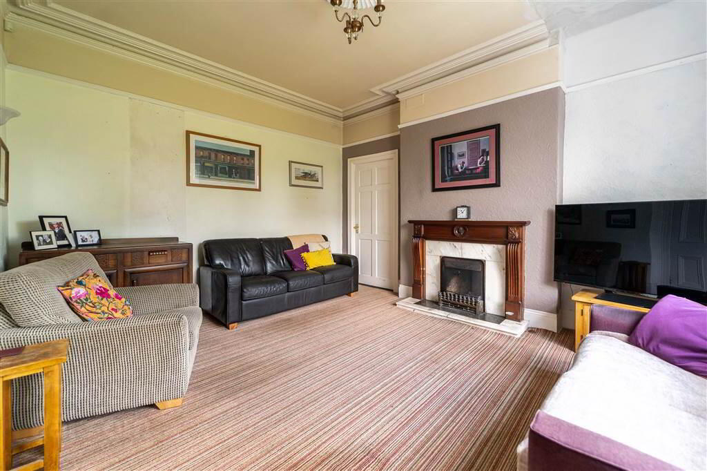 23 Ardmillan Gardens 7 of 43