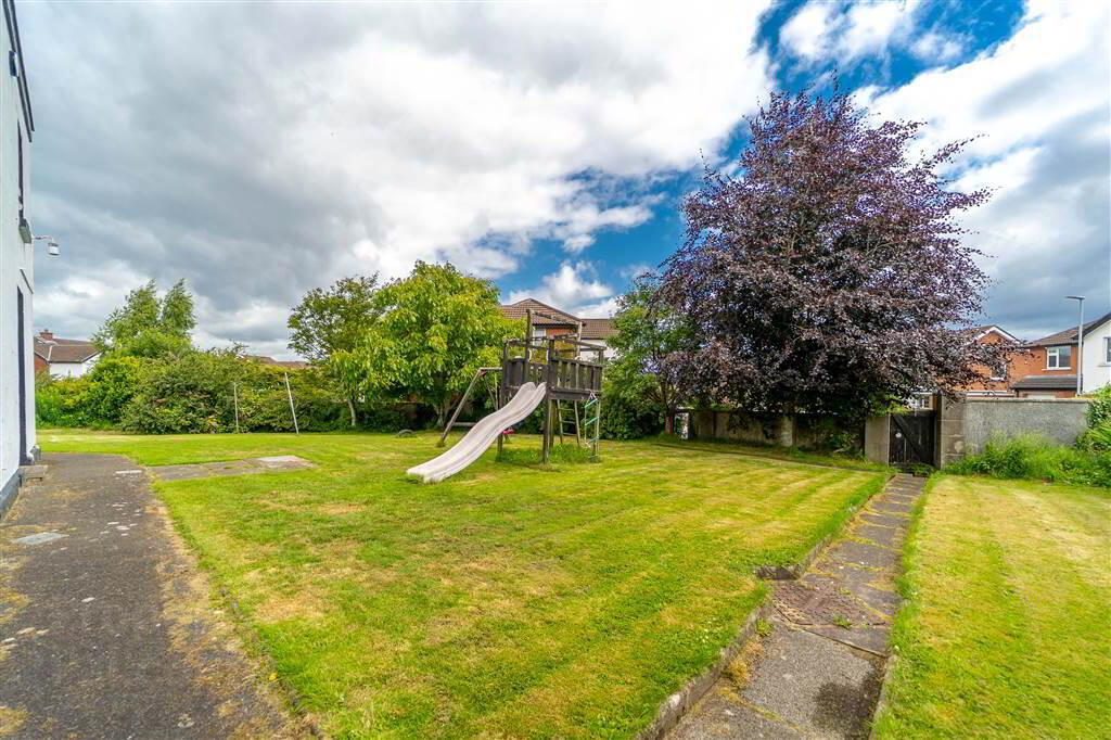 23 Ardmillan Gardens 39 of 43