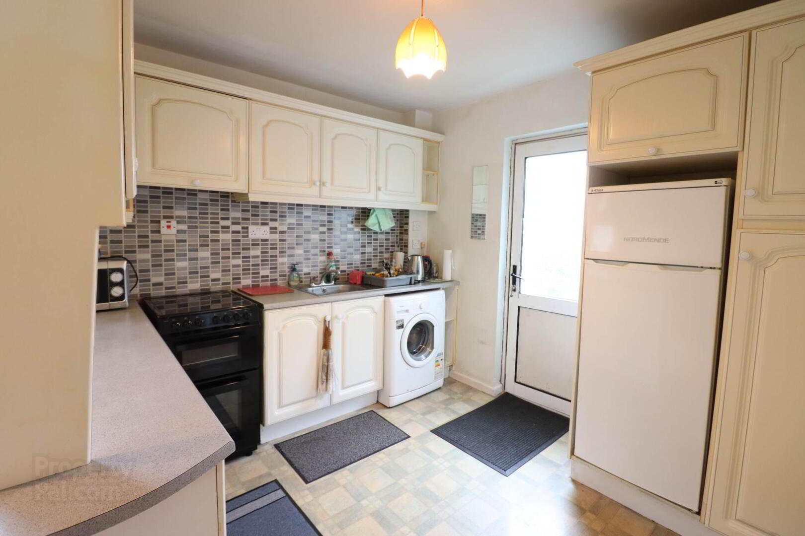 6 Monivea Park 6 of 19