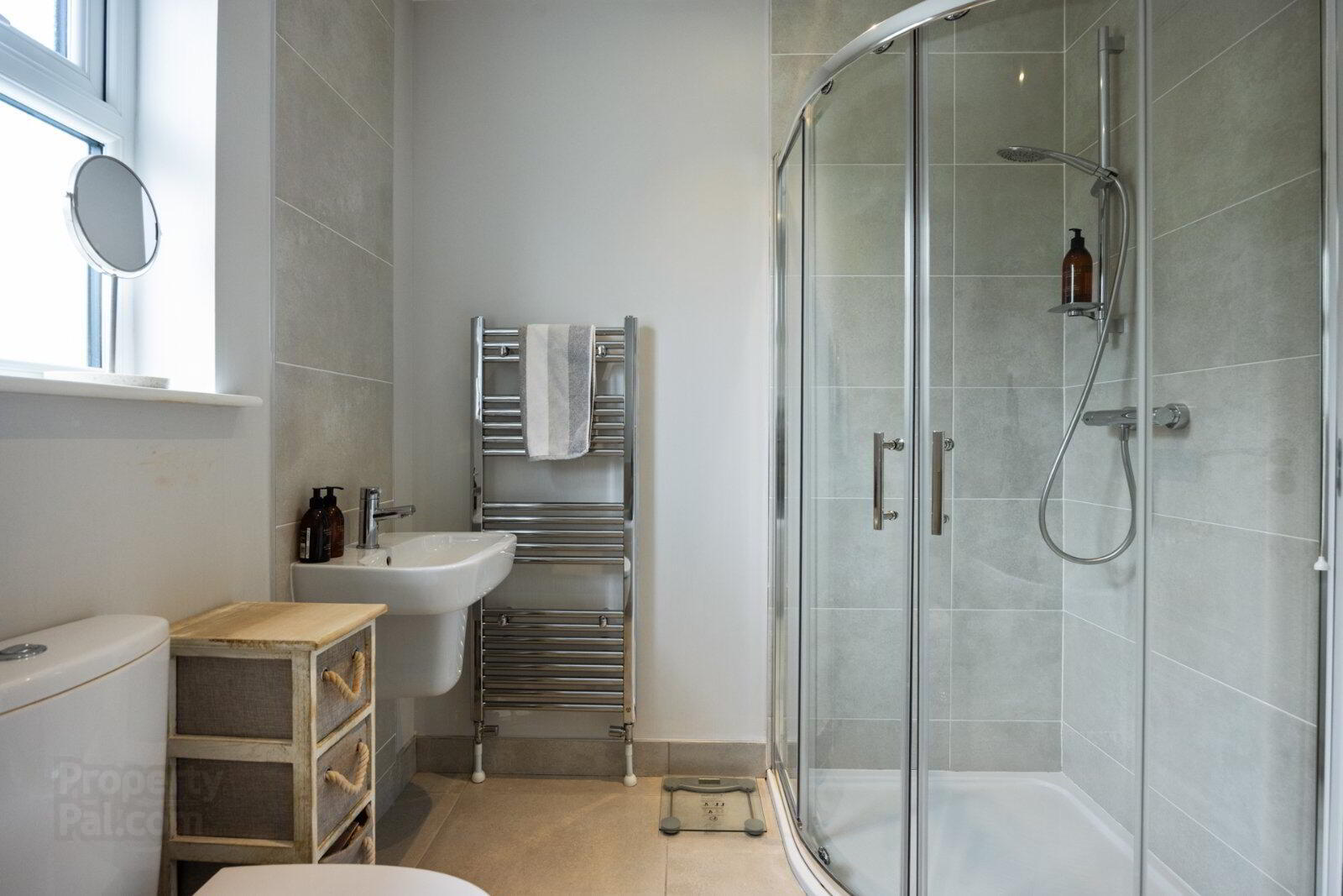 32 Huntingdon Hill 18 of 23