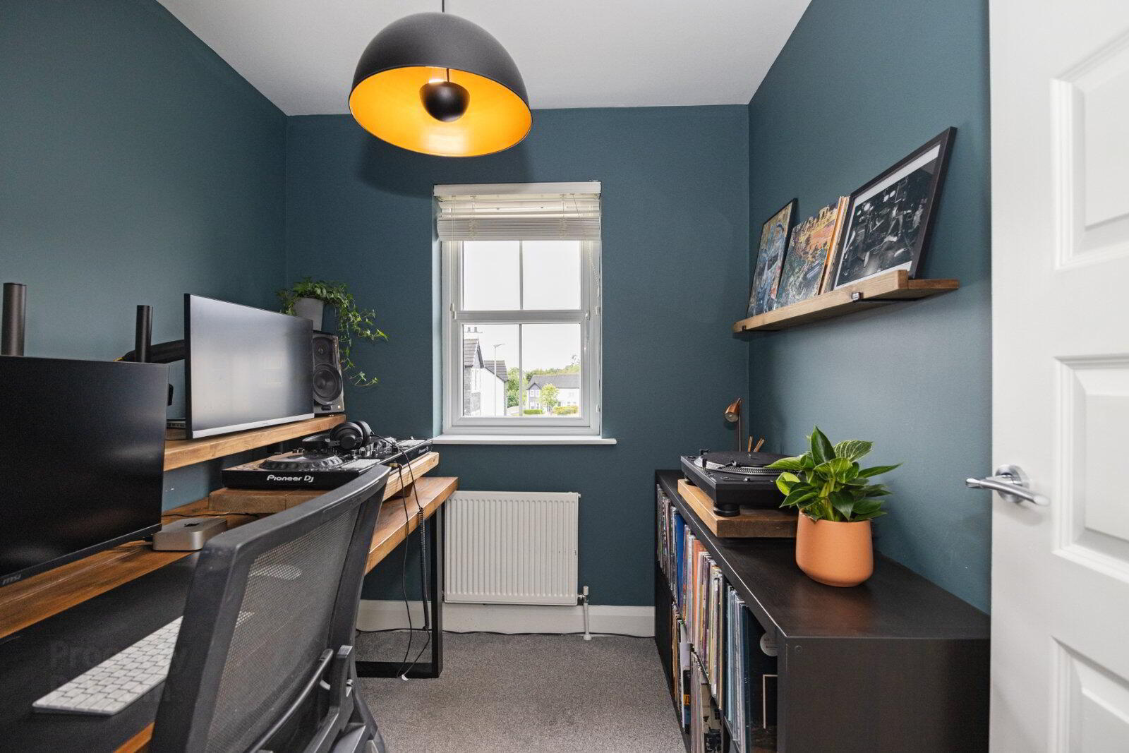 32 Huntingdon Hill 16 of 23