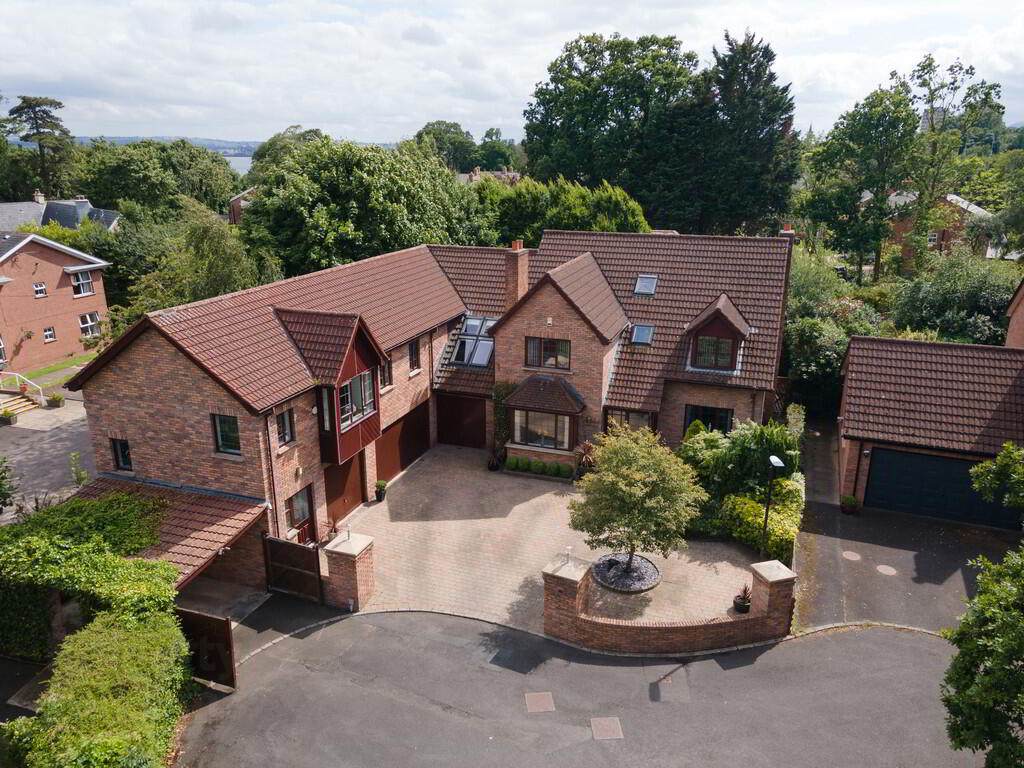 5 Oakwood 1 of 49