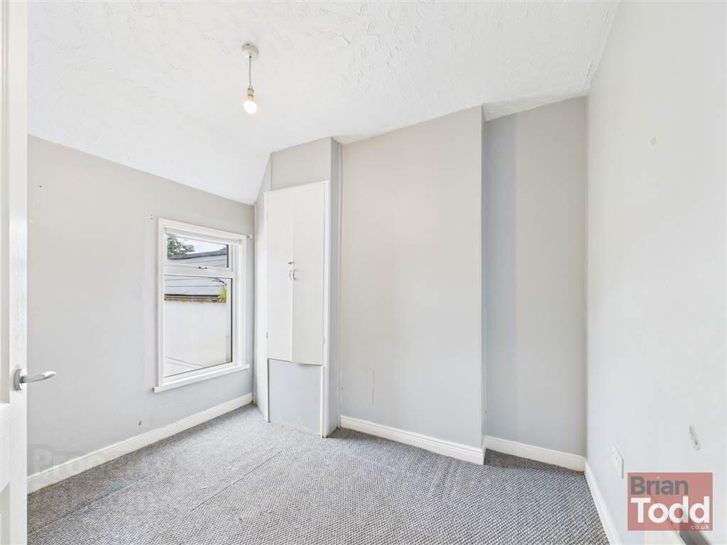 Kitcheners Avenue 8 of 10