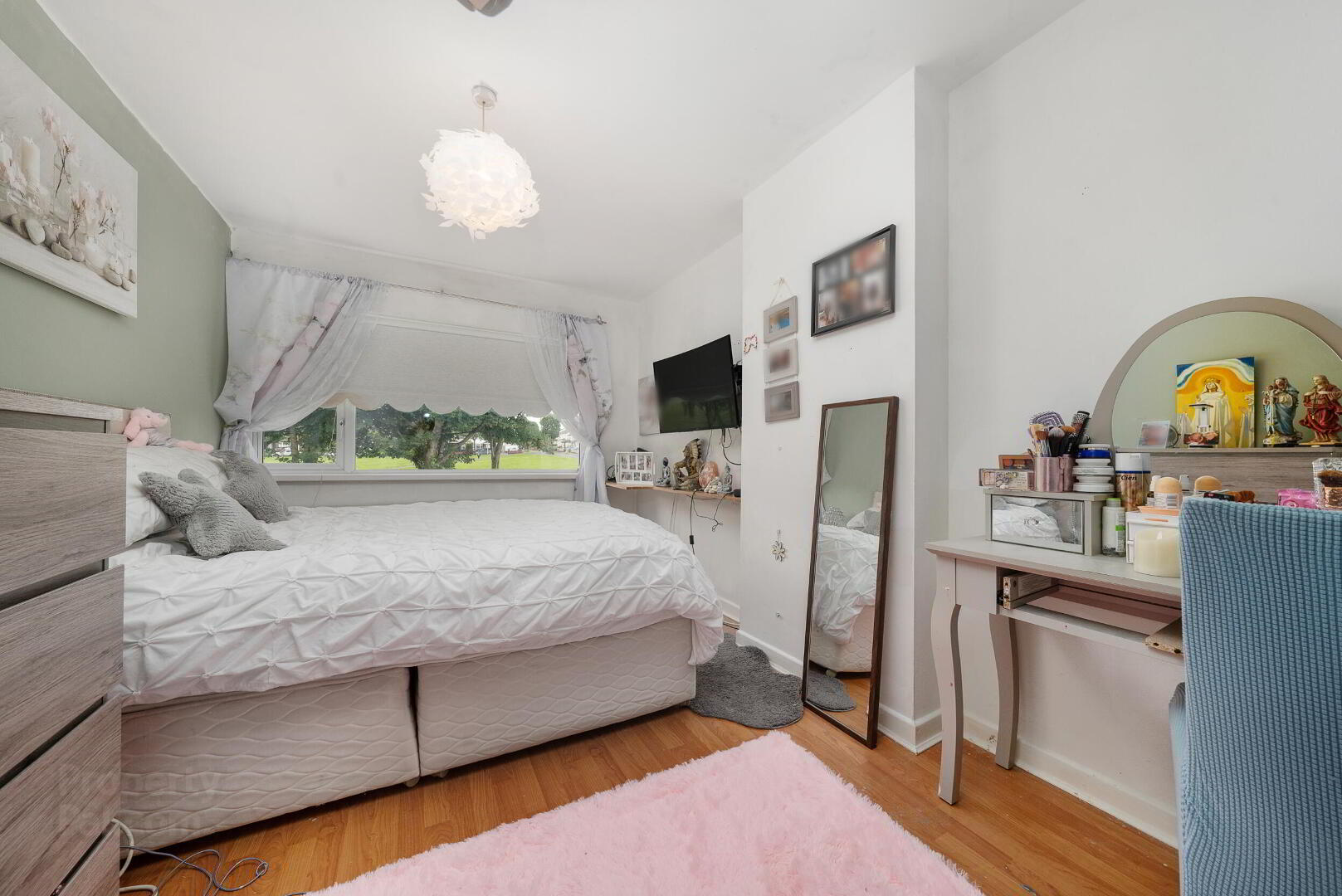 439 The Meadows East 12 of 22