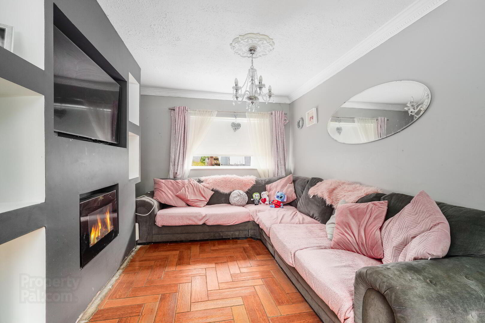 53 Rathvilly Park 4 of 17